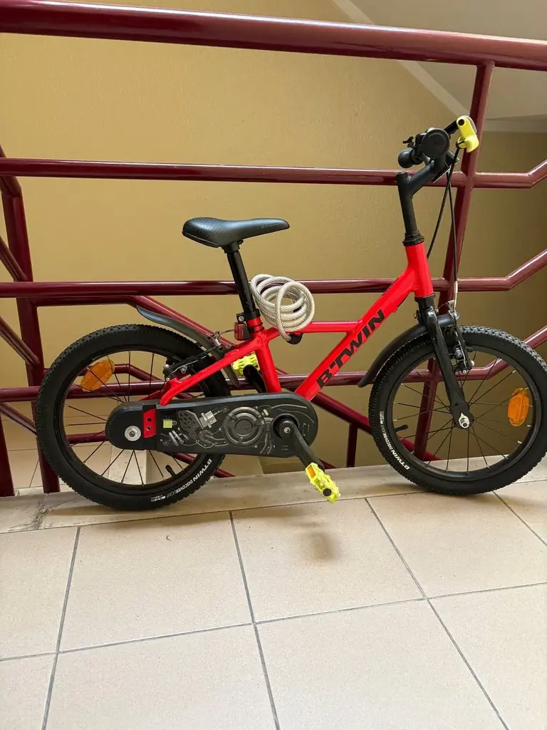 https://www.decathlon.pt/todos-os-desportos/ciclismo/bicicletas-para-menina?pdt-highlight=357651&vc…